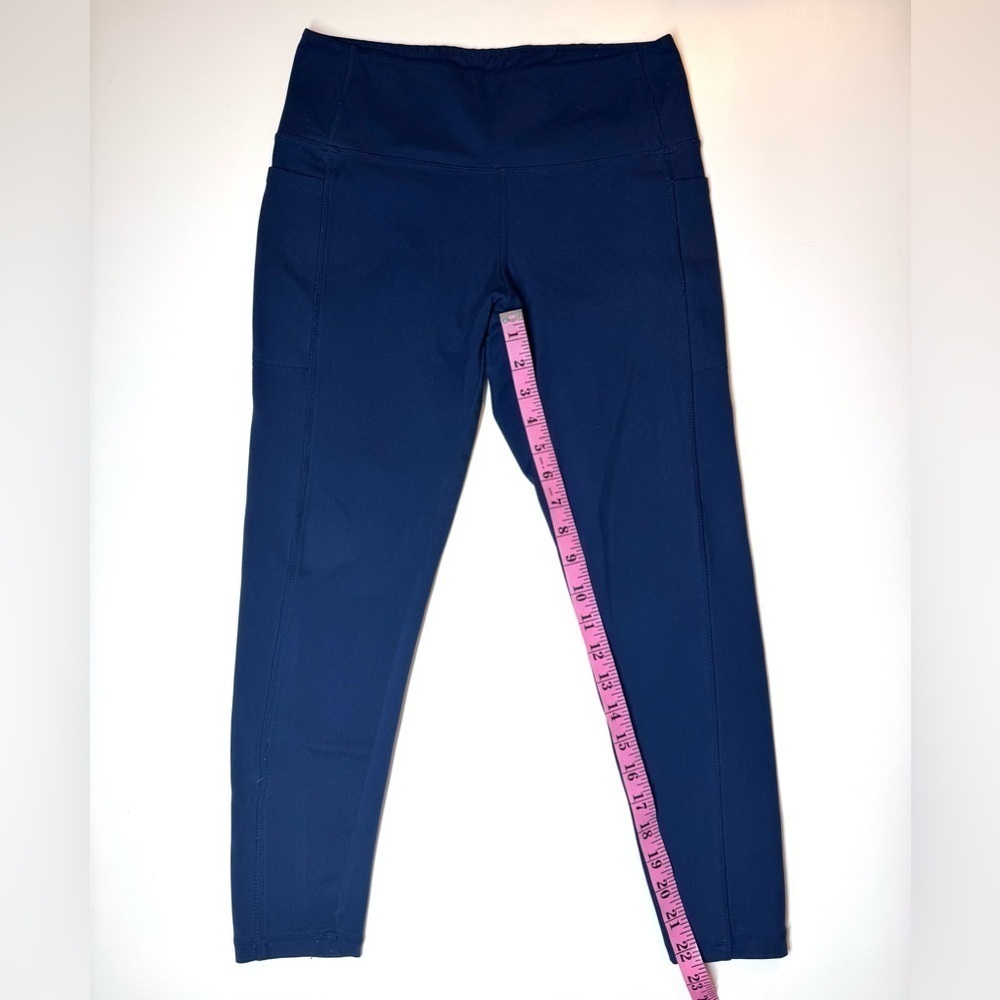 Set of 5 Activewear Leggings and Sports Bra Size- Large ( Danskin, DKNY,Aerie ) - Picture 6 of 16